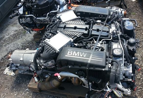  BMW N74B60 :  1